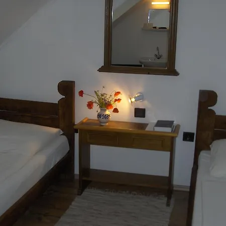 Bed & Breakfast Somodi Tanya